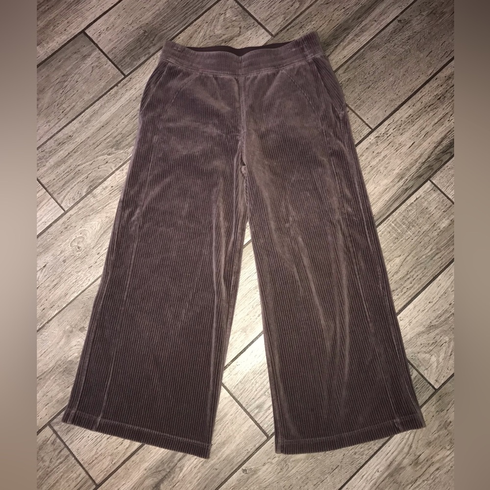 Lululemon Size 6